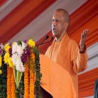 मुख्यमंत्री योगी ने गोरखपुर-लखनऊ रेलमार्ग पर नए रेल उपरिगामी सेतु का लोकार्पण किया