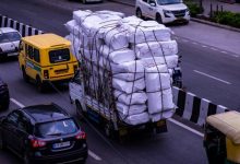 ओवरलोड वाहनों पर सख्ती: सरकार ने जारी किए नए हाईवे टोल नियम, 40% से ज्यादा भार पर 4 गुना शुल्क